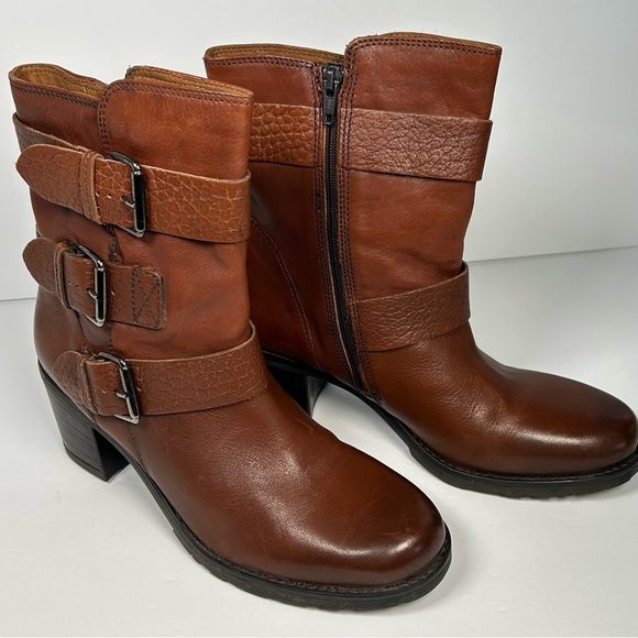 Clarks Brown Leather Tall Ankle Boot Side Zipper Buckle Detail Round Toe NWOT - Picture 1 of 10